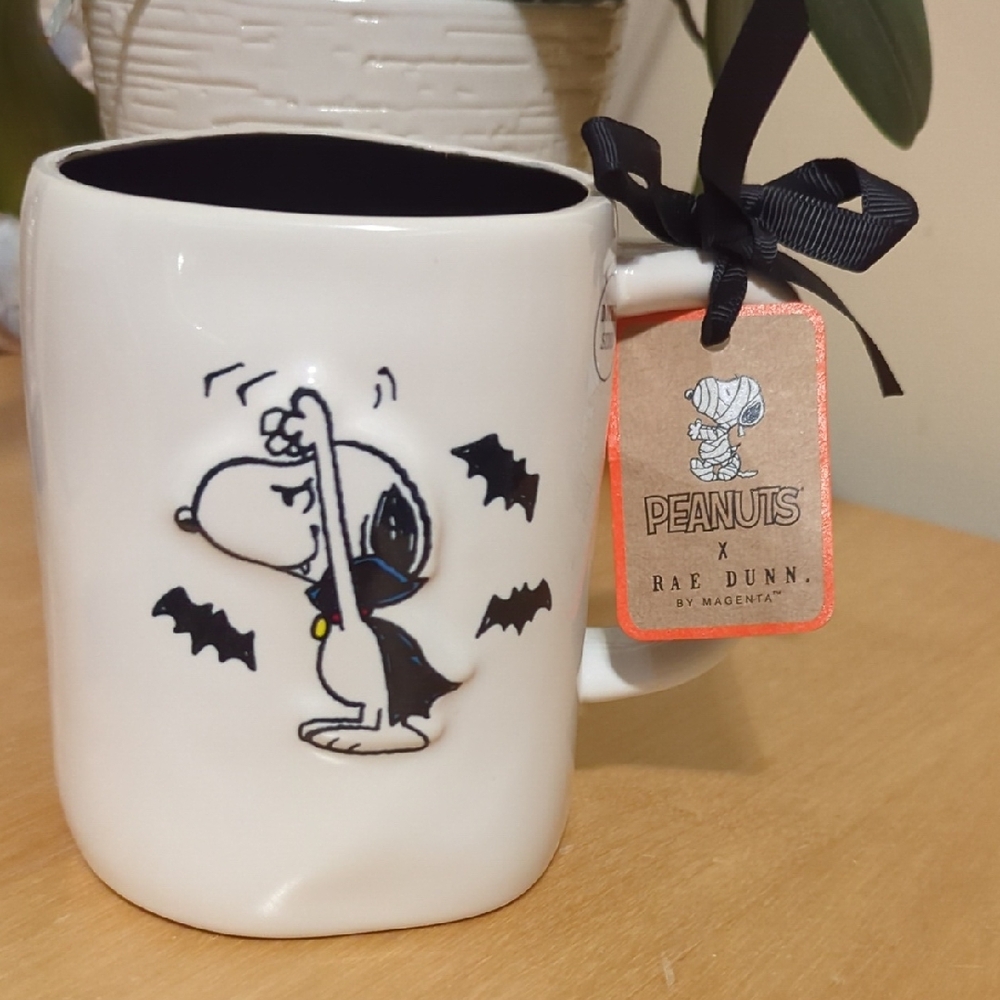 Rae Dunn Peanuts / Snoopy Beware Mug Brand New